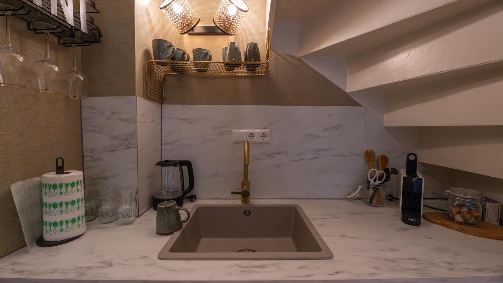 Downtown Suite Haga Zewnętrze zdjęcie